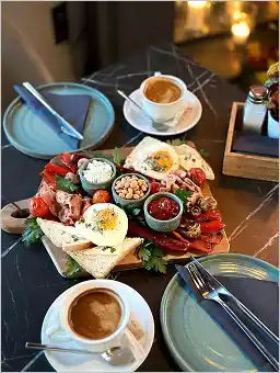 Uzkodu piedāvājums 7